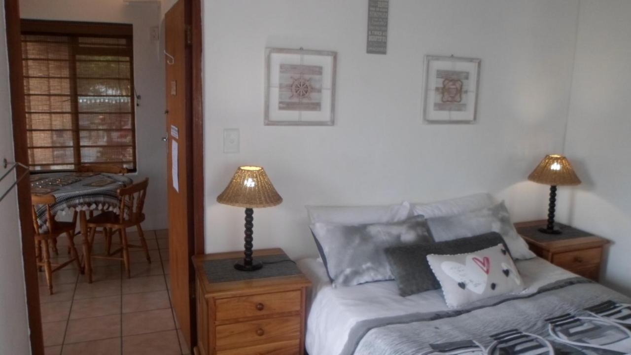 After8 B&B Kleinbaai 外观 照片